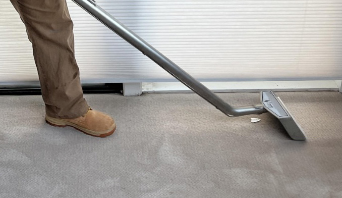 Carpet cleaning for commercial space