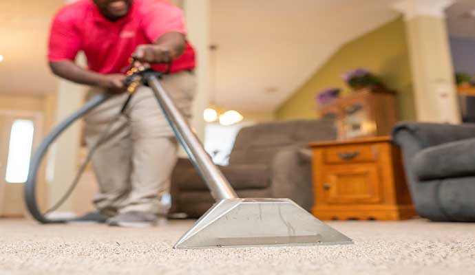 Carpet cleaning using vacuum cleaner